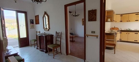 4 rooms House in Luni, Italy No. 146855 11