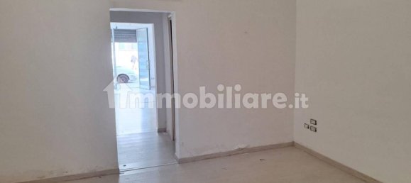 71m² Commercial property in Brindisi, Italy No. 339919 5