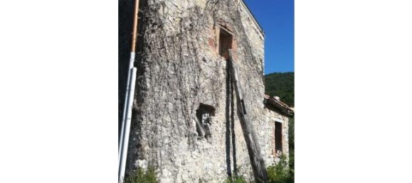 3 rooms House in Camaiore, Italy No. 252598 2