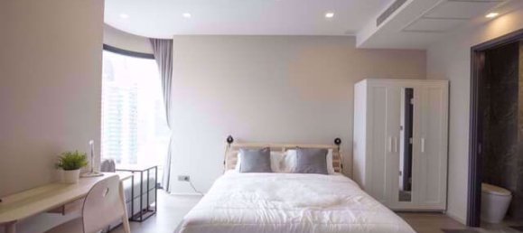 Кондоминиум  с 1 спальней в Ashton Asoke, Пляж Рейли, Таиланд № 31439 2