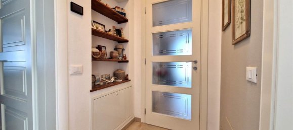 6 rooms Apartment in Rosignano Marittimo, Italy No. 121114 6