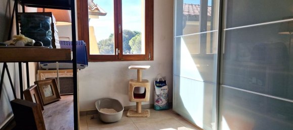 6 rooms Apartment in Rosignano Marittimo, Italy No. 121114 12