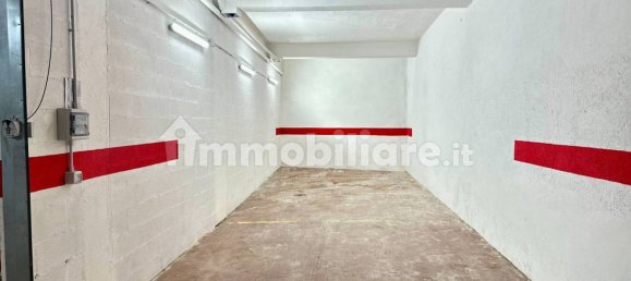 Garage à Rome, Italy 42m² No. 225804 2