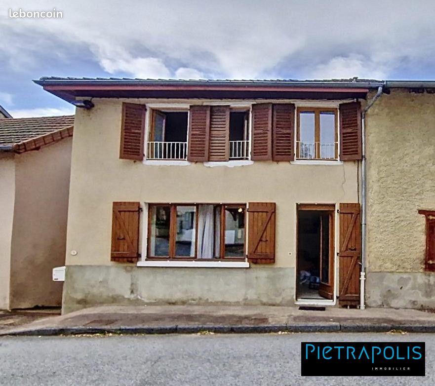 Casa T4 em Aigueperse, France N.º 203343