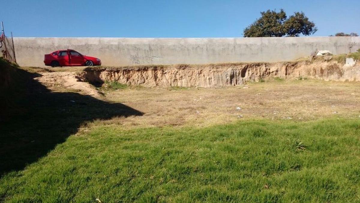  Land in Ciudad Lopez Mateos, Mexico No. 205229