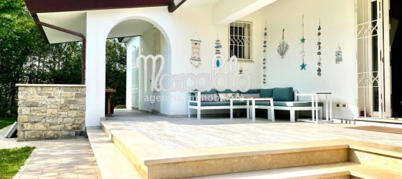 5 غرف نوم فيلا في Forte dei Marmi, Italy رقم 147167 2