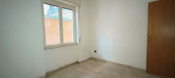 3 bedrooms Apartment in Naples, Italy No. 336337 17
