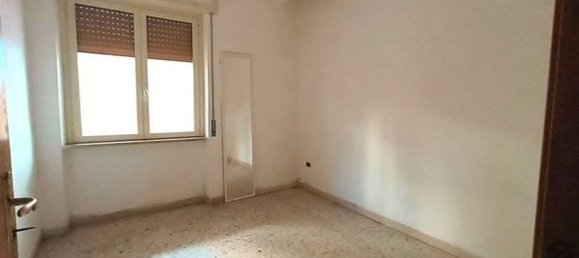 3 bedrooms Apartment in Naples, Italy No. 336337 11