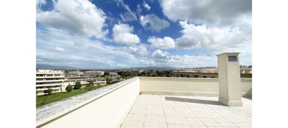 1 bedroom Penthouse in Rome, Italy No. 83994 8