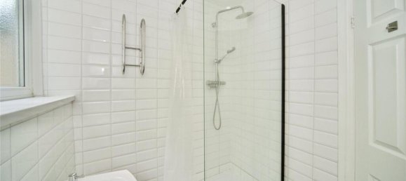 2 bedrooms Maisonette in Manor Park, United Kingdom No. 11439 12