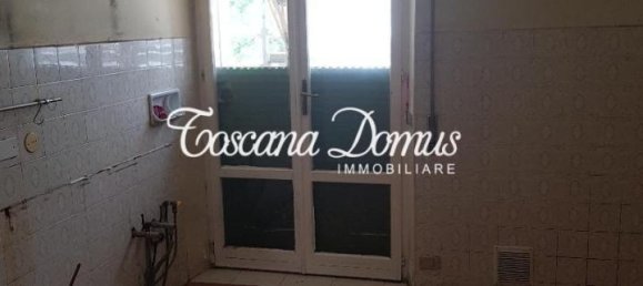 Квартира с 4 комнатами в Сиена, Италия № 22452 5