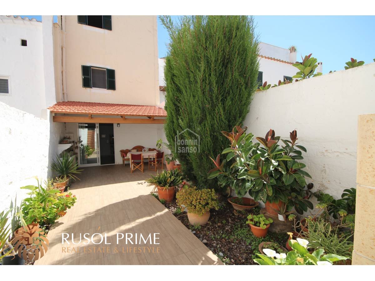 Adosado de 5 dormitorios en Ciutadella De Menorca, Spain No. 5152