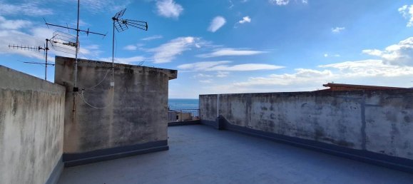 3-salle Appartement à Scaletta Zanclea, Italy No. 47629 34