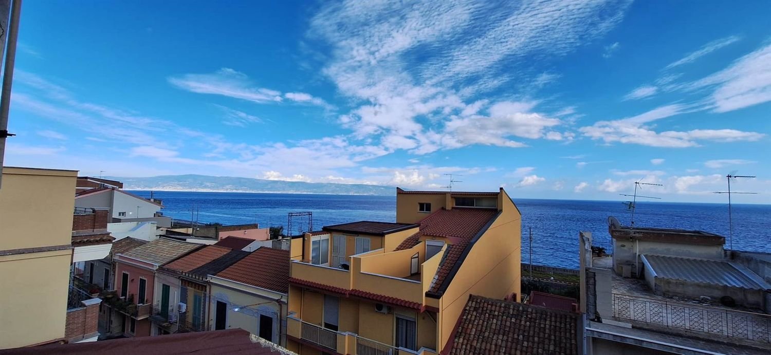 Apartamento de 3 habitaciónes en Scaletta Zanclea, Italy No. 47629