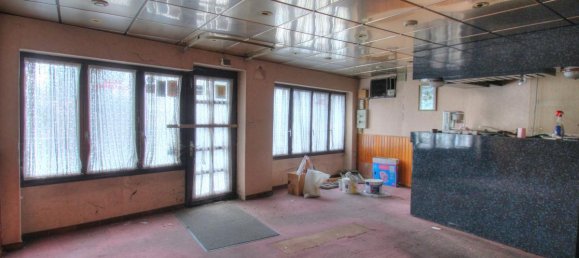  عقار تجاري في Orleans, France رقم 160930 2