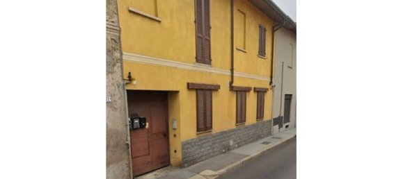 2 rooms Apartment in Legnano, Italy No. 253281 6