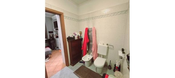 2 rooms Apartment in Legnano, Italy No. 253281 5