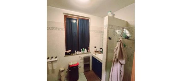 2 rooms Apartment in Legnano, Italy No. 253281 4