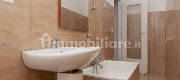 1 bedroom Apartment in Turin, Italy No. 349912 16