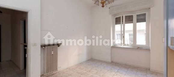 1 bedroom Apartment in Turin, Italy No. 349912 10