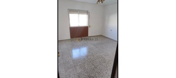 Apartamento de 3 dormitorios en Jaén, Spain No. 170363 7