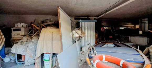 Garage in Quarto, Italy 198m², Nr. 134931 9