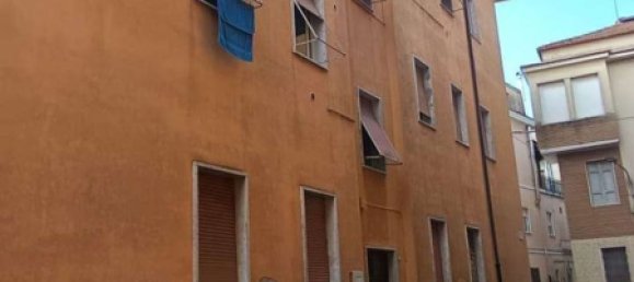 Квартира с 4 комнатами в Понтекорво, Италия № 143332 6