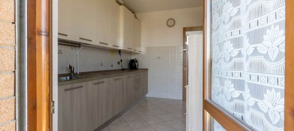 4 rooms Apartment in Sovicille, Italy No. 220297 25