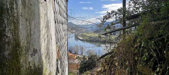 2 bedrooms House in Peso da Regua, Portugal No. 30330 2