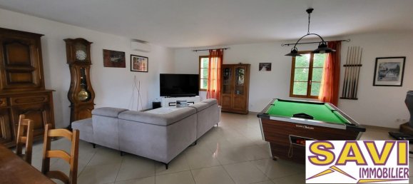 Casa de 6 dormitorios en Montbouy, France No. 87520 6