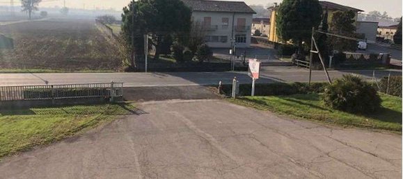 8 rooms Apartment in Nogara, Italy No. 208782 2