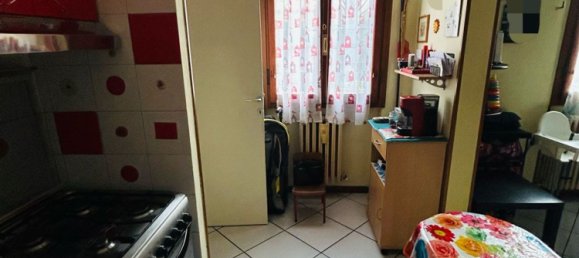 4-Zimmer Haus in Prato, Italy, Nr. 117199 8