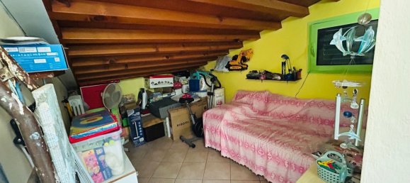 4-Zimmer Haus in Prato, Italy, Nr. 117199 7