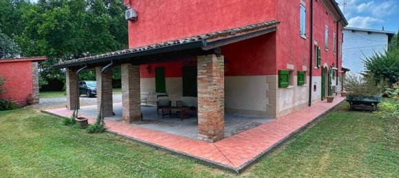 15-salle Villa à San Possidonio, Italy No. 59997 11