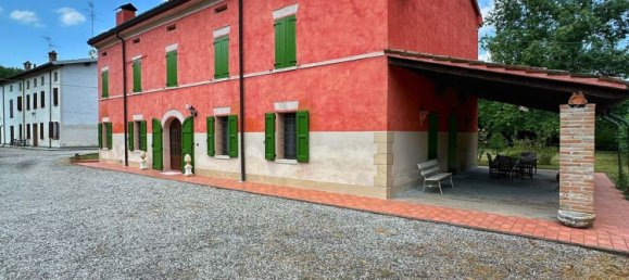 15-salle Villa à San Possidonio, Italy No. 59997 7