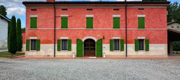 15-salle Villa à San Possidonio, Italy No. 59997 4