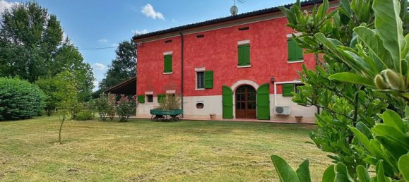 15-salle Villa à San Possidonio, Italy No. 59997 6