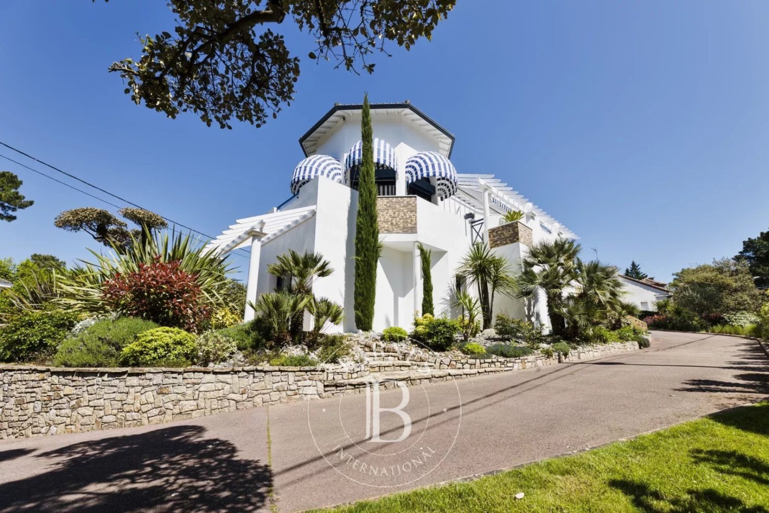 4 bedrooms House in La Baule-Escoublac, France No. 293136