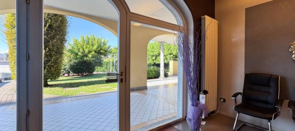 4-Zimmer Büro in Castelletto sopra Ticino, Italy, Nr. 298510 3