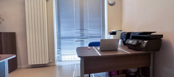 4-Zimmer Büro in Castelletto sopra Ticino, Italy, Nr. 298510 11