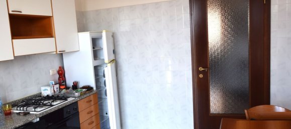 Apartamento de 3 divisões em Cassina de' Pecchi, Italy N.º 60877 8