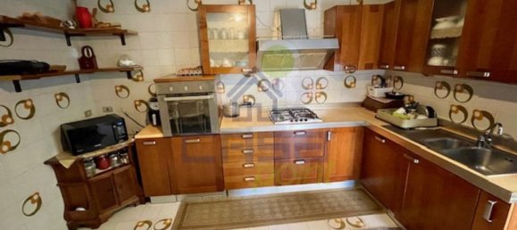 4 bedrooms Apartment in Castelvetro Piacentino, Italy No. 380688 13