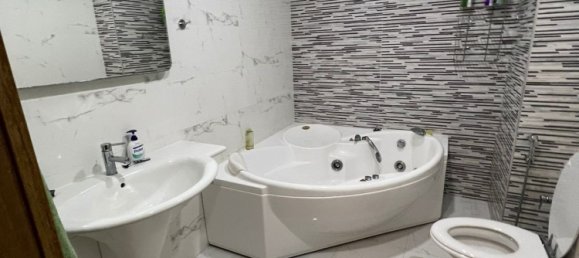 Apartamento T2 em Nasimi, Azerbaijan N.º 2122 10