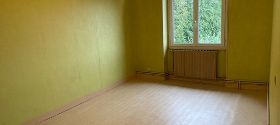 3 bedrooms House in Mayenne, France No. 357894 7