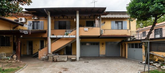 3غرفة منزل في Santo Stefano Ticino, Italy رقم 136183 27