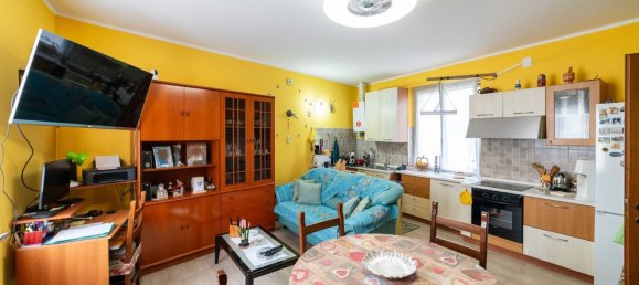 3غرفة منزل في Santo Stefano Ticino, Italy رقم 136183 3