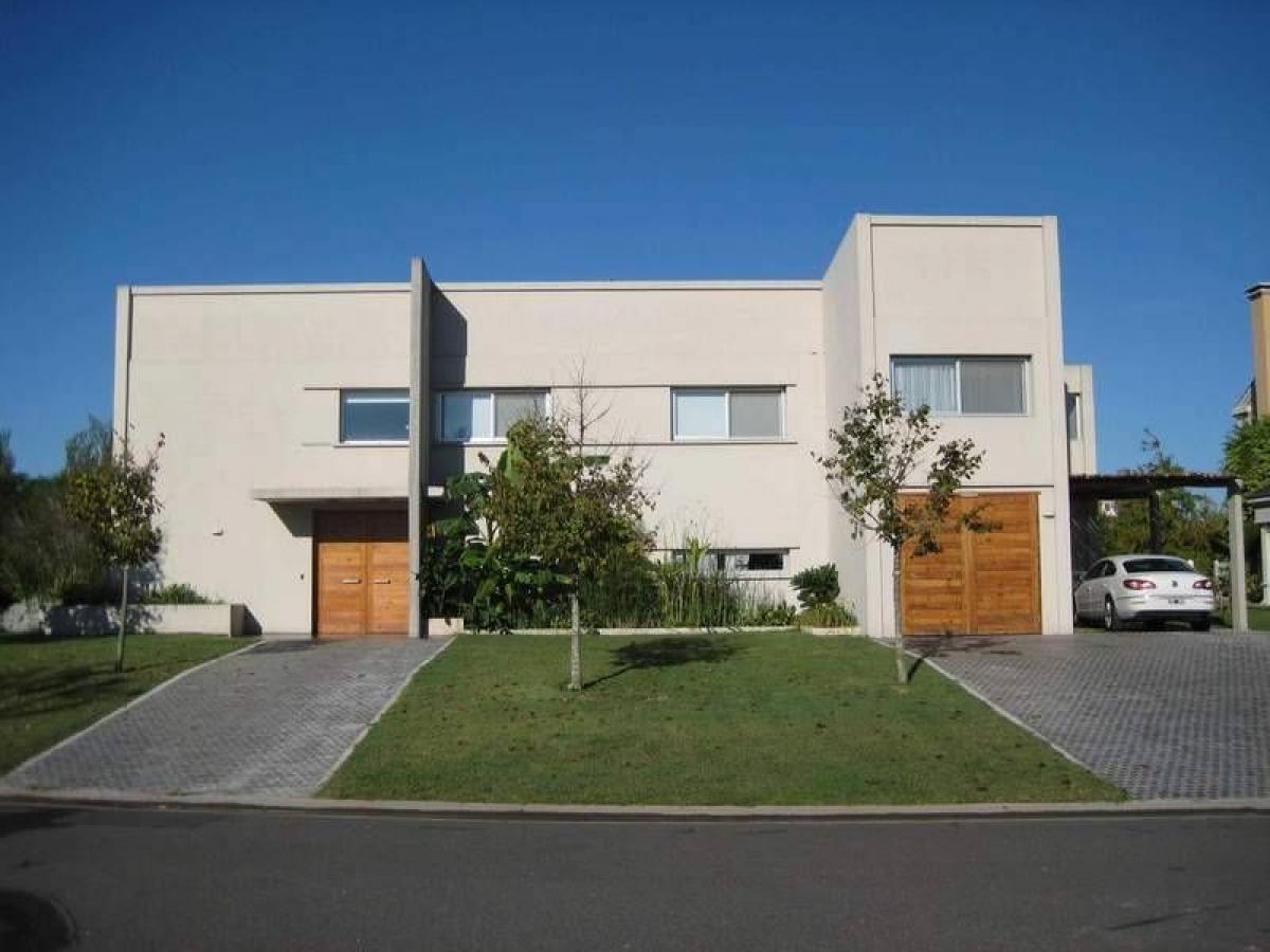 3 غرف نوم منزل في Tigre, Argentina رقم 20284