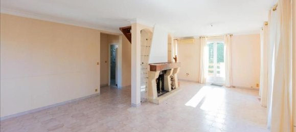 3 bedrooms Villa in Auterive, France No. 336135 3