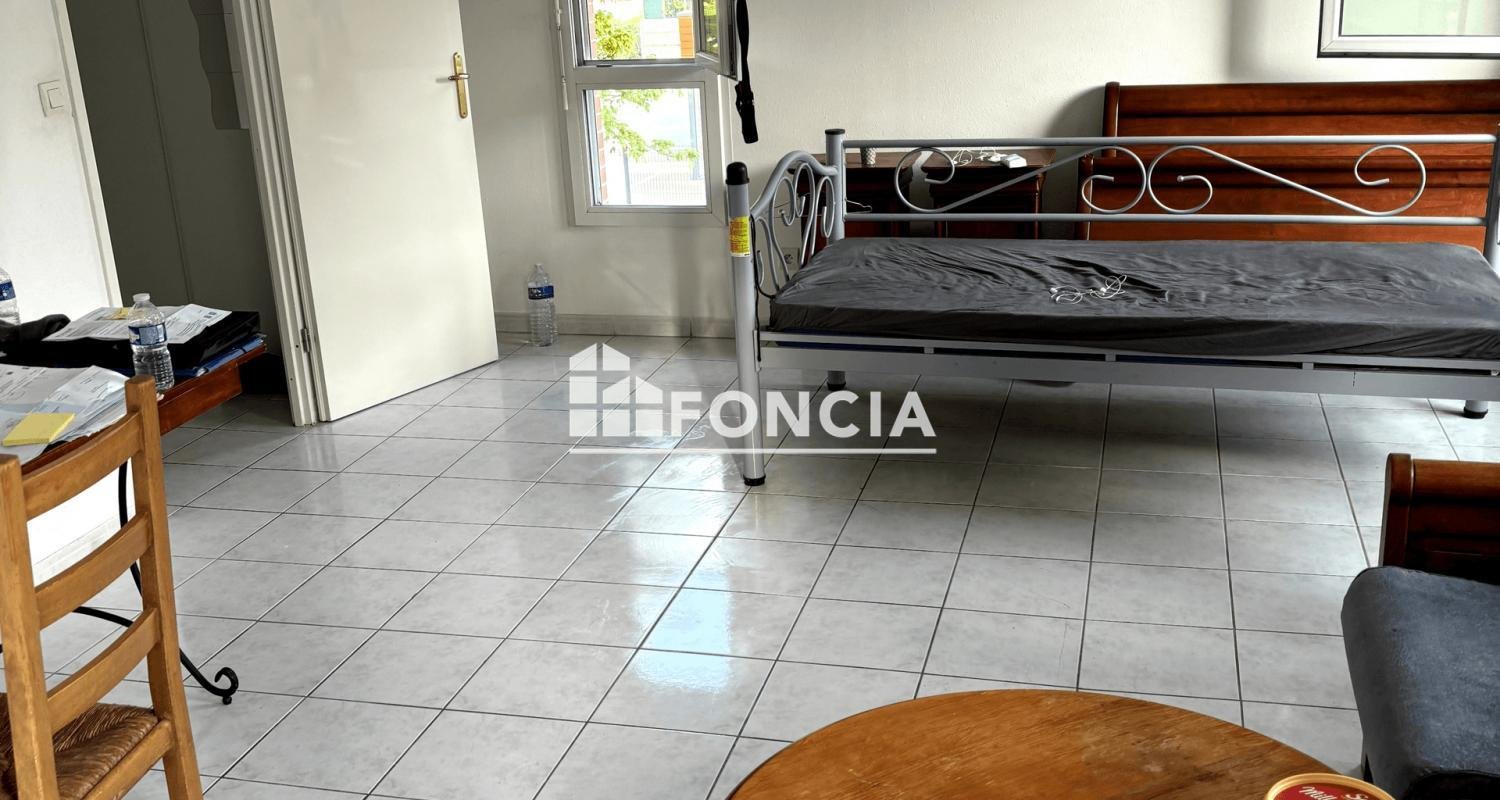 Apartamento de 1 dormitorio en Amiens, France No. 71414