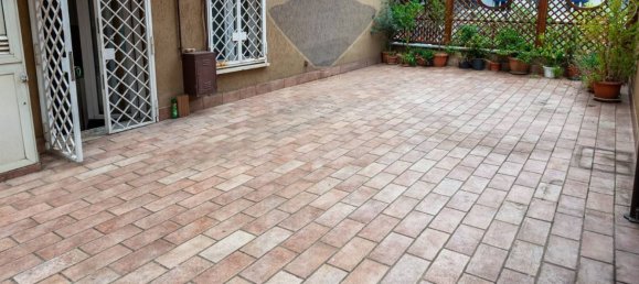 2 bedrooms Apartment in Rome, Italy No. 310973 24